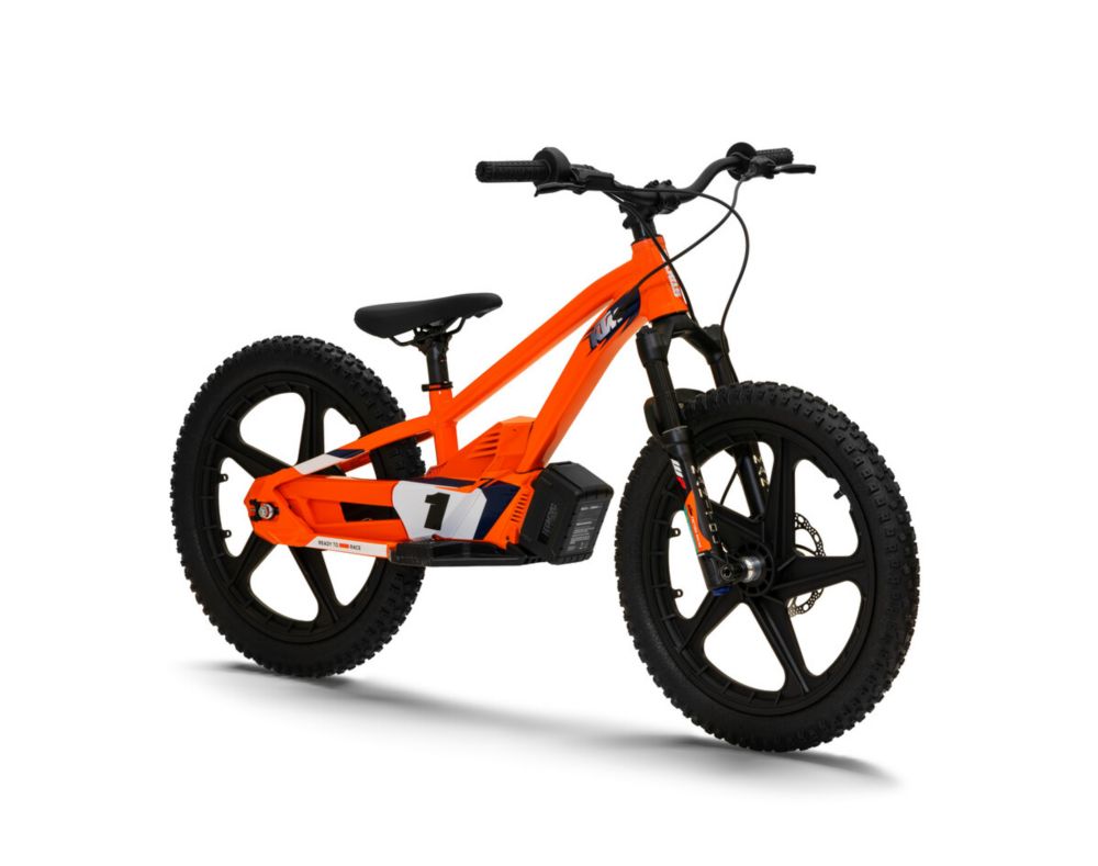 KTM MIRA HACIA EL FUTURO CON UNA GAMA AMPLIADA DE BICICLETAS DE